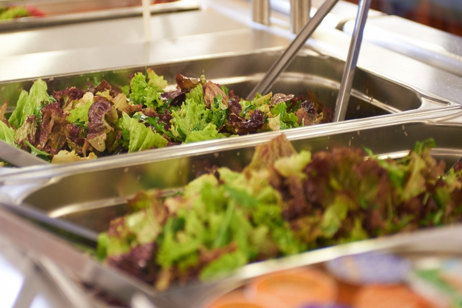 Buffet mit Salate Buffet mit Salate